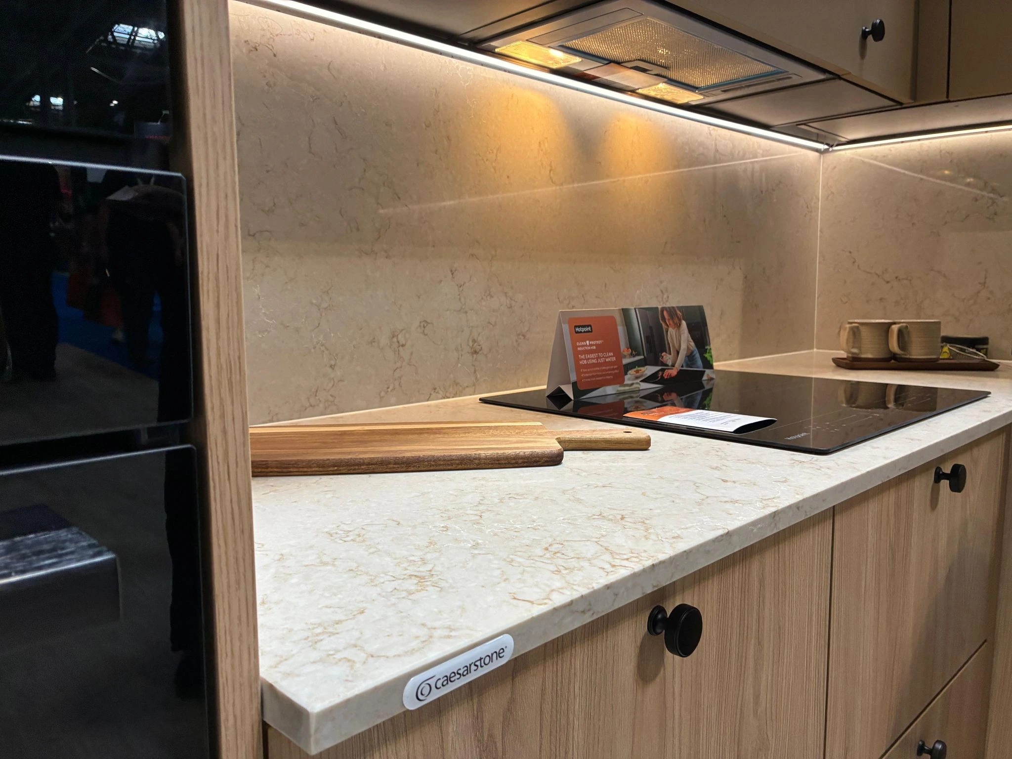 Installer Show Install NEC for Paula Rosa Caesarstone Taj Royal Quartz